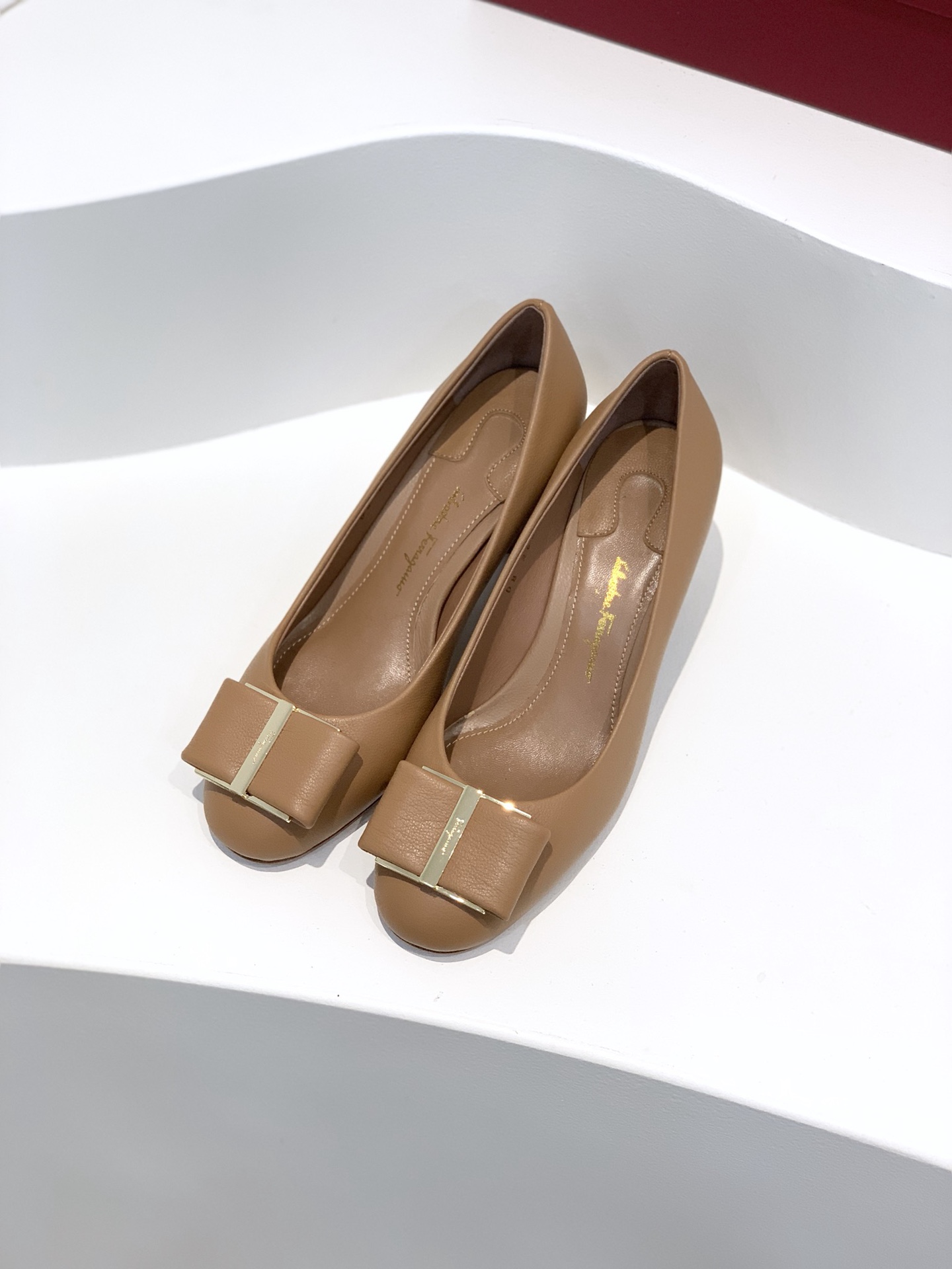 [Ferragamo Women