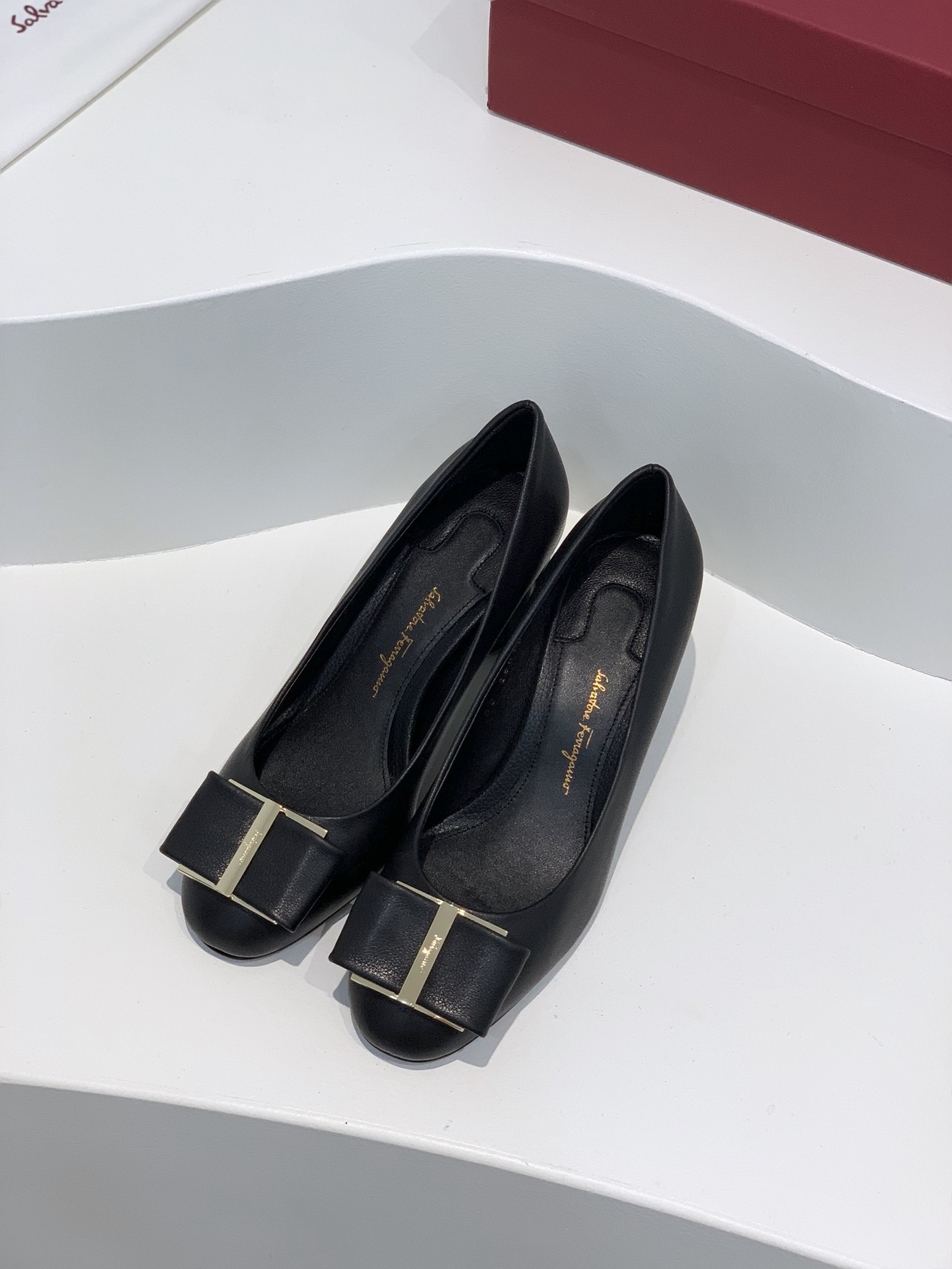 [Ferragamo Women
