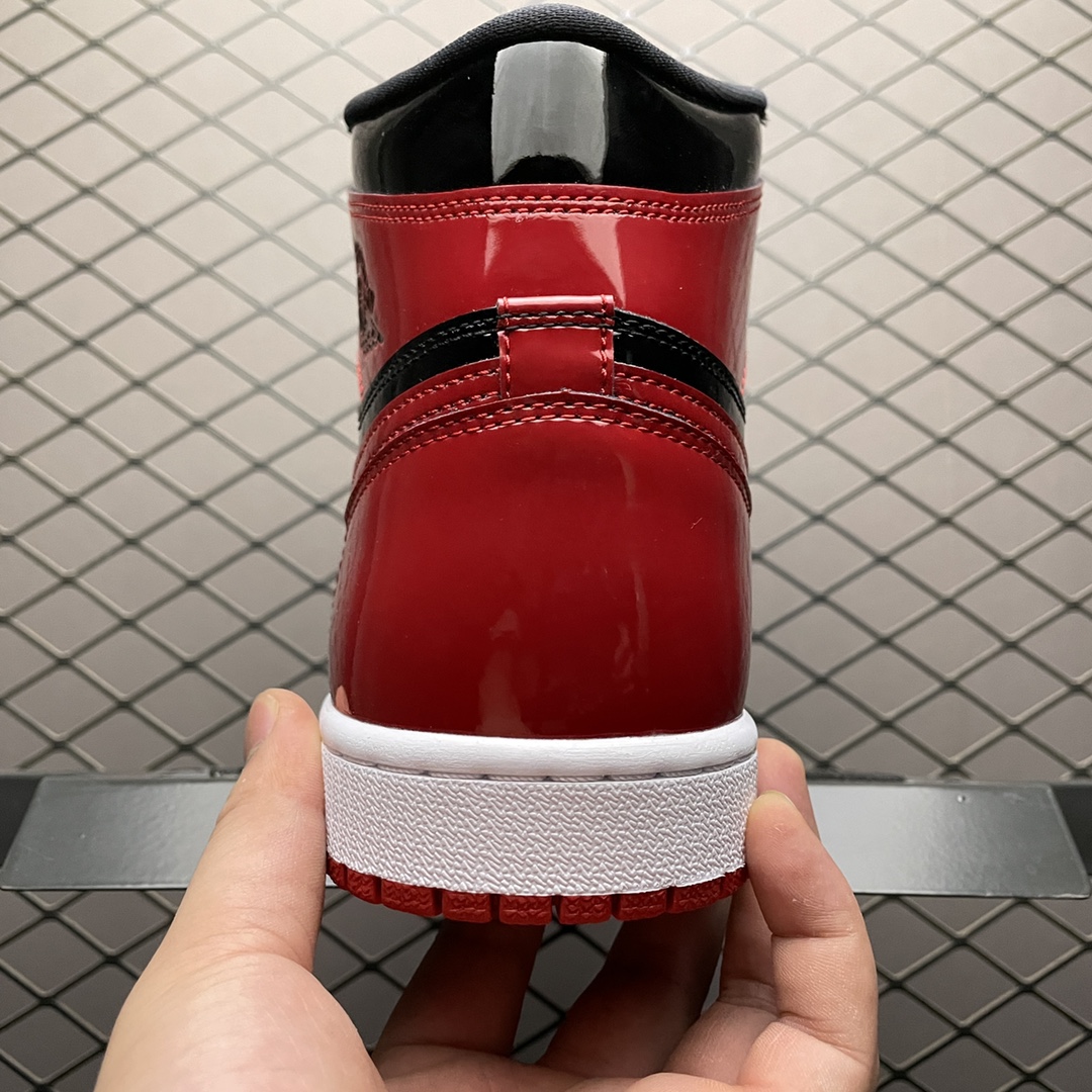 纯原版本女鞋出货AirJordan1