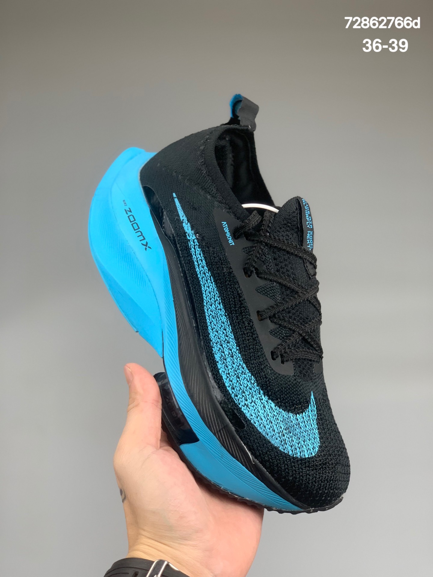 
耐克Nike ZoomX Vaporfly NEXT% 2 “Ice Blue” 马拉松泡棉缓震运动慢跑鞋。
官方货号#CI9925 400
尺码:36-39
编码：72862766d