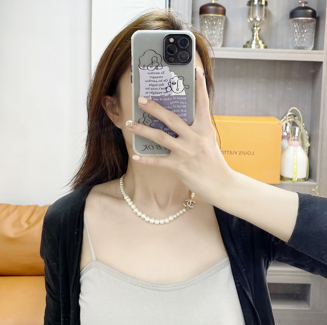2021新款CHANEL香奈儿双c珍珠项链