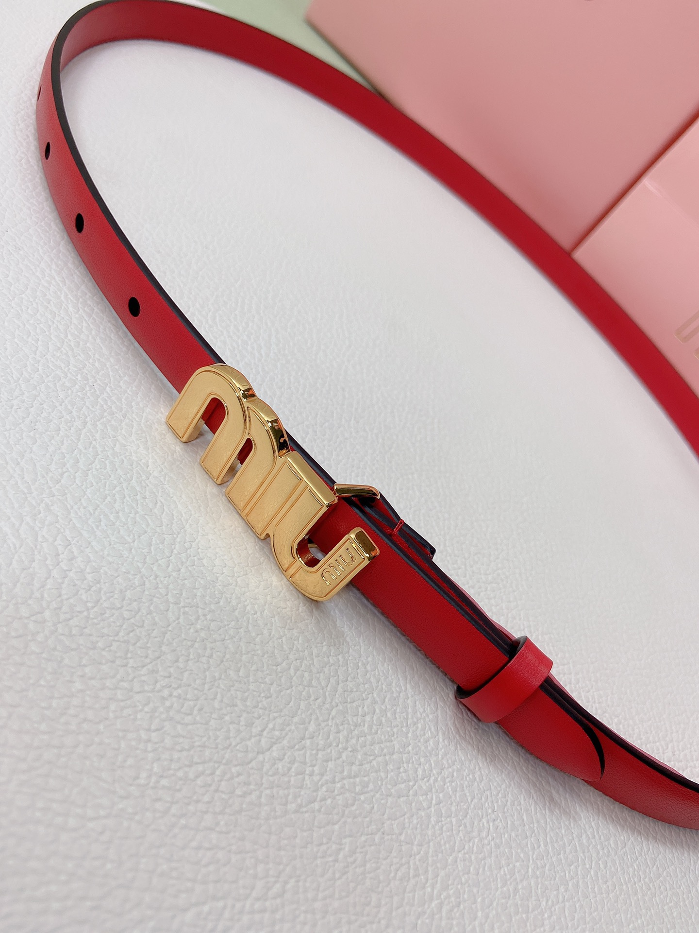 New Miu Miu Women’s Leather Belt with Metal Detail for Elevated Style - 图片 2