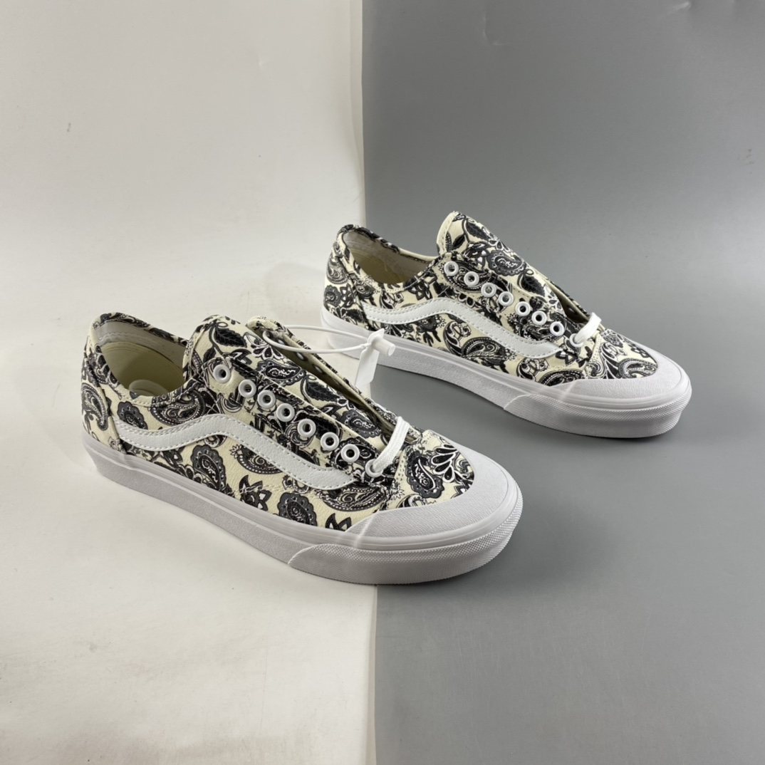 P150  Vans Style 36 范斯青花瓷黑白百搭硫化帆布休闲运动男女板鞋VN0A5HFF685