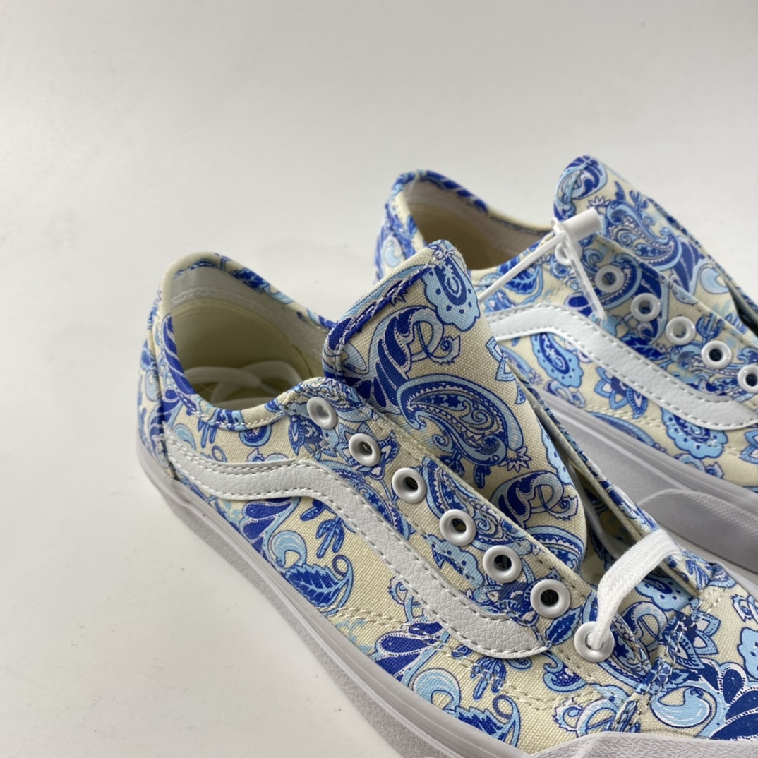 P150  Vans Style 36 范斯青花瓷白兰百搭硫化帆布休闲运动男女板鞋VN0A5HFF686