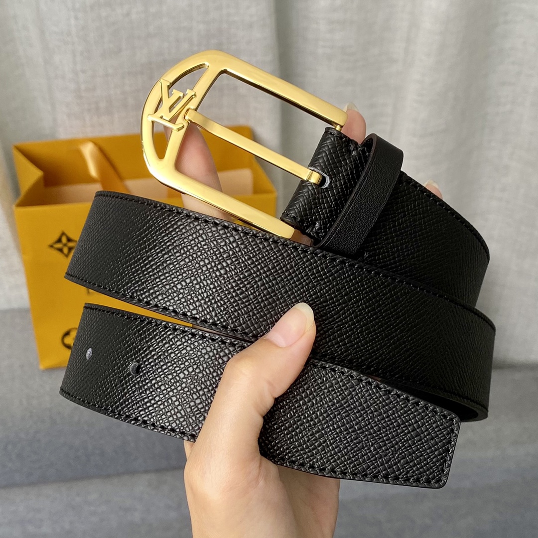 Louis Vuitton Belts Men Calfskin Cowhide