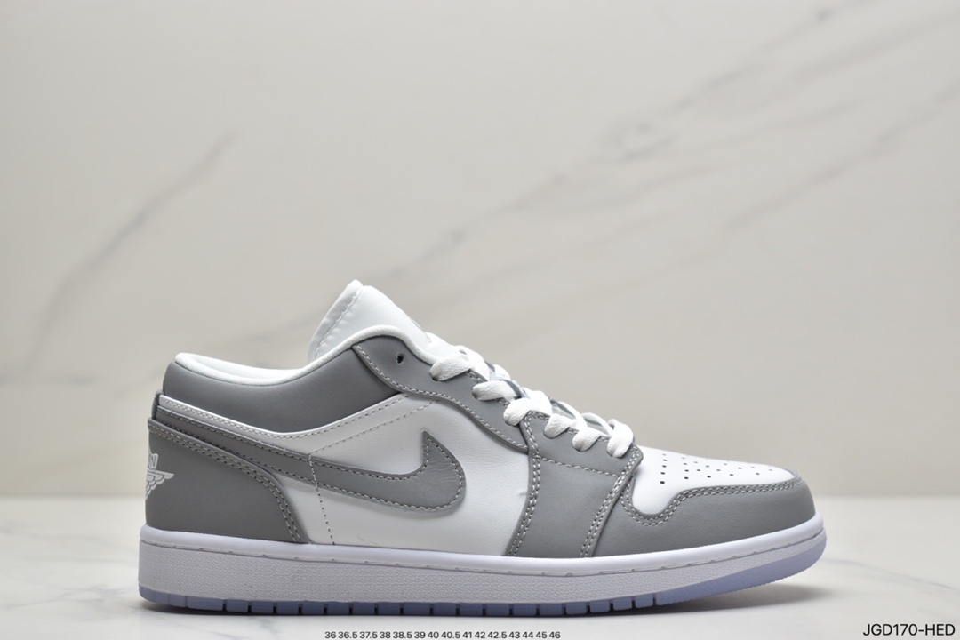180 Nike Wmns Air Jordan 1 Low”Wmns Air Jordan 1 Low”White Wolf Grey”AJ1乔丹休闲运动篮球鞋“灰白烟灰雾霾小迪奥”DC0774-105