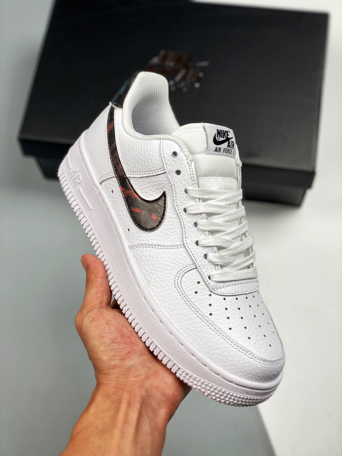 Apoya tienda 3 Air Force 1 blanco azul rojo teñido, horma y plantilla originales, estilo auténtico de Air Force, enfoca…