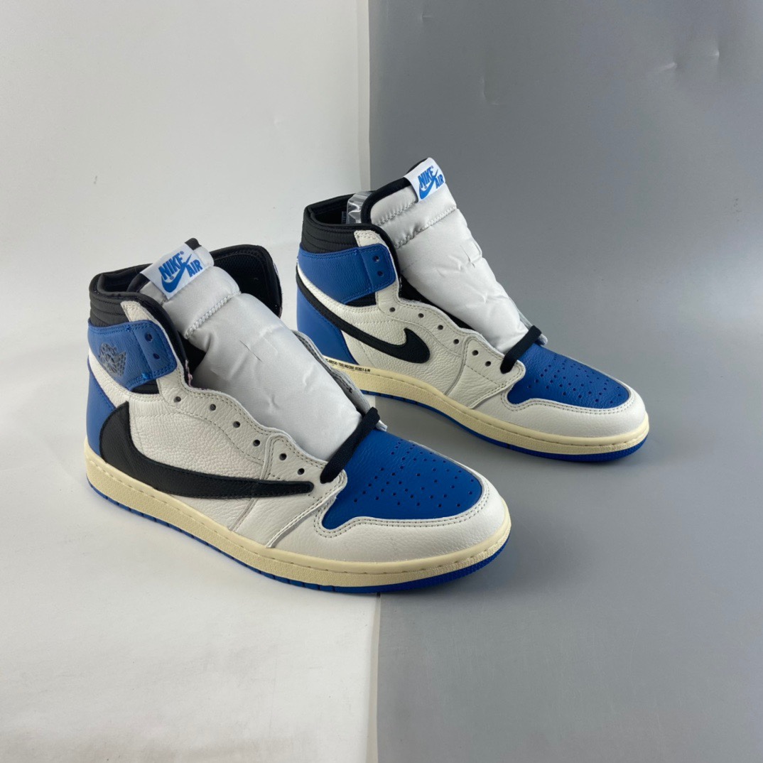 P450  Travis Scott x Air Jordan 1 High OG AJ1闪电倒勾 DH3227-105