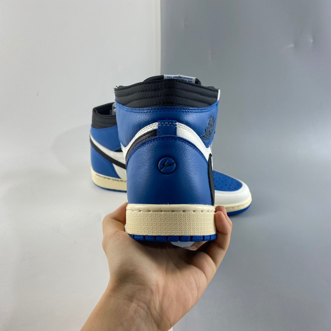 P450  Travis Scott x Air Jordan 1 High OG AJ1闪电倒勾 DH3227-105