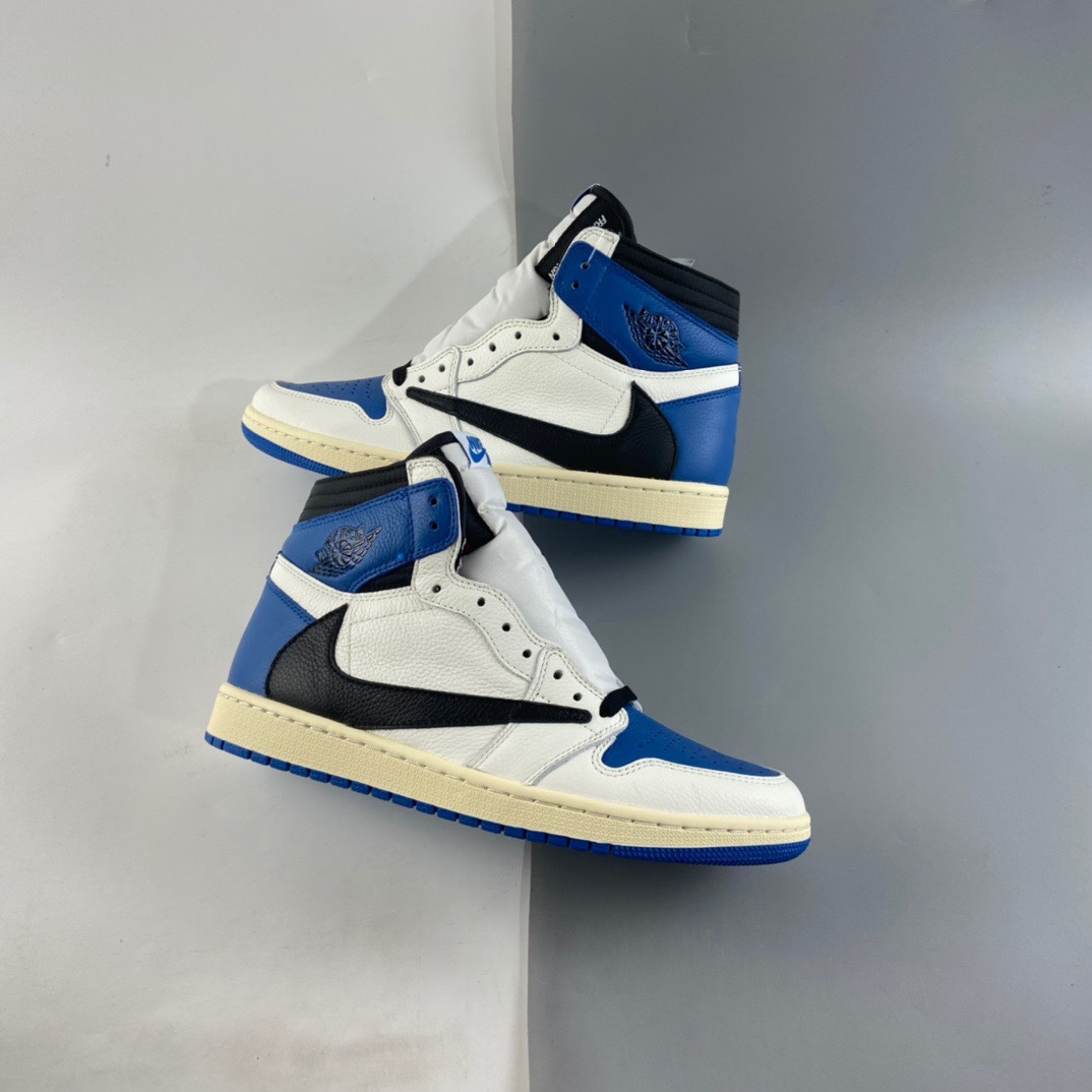 P450  Travis Scott x Air Jordan 1 High OG AJ1闪电倒勾 DH3227-105