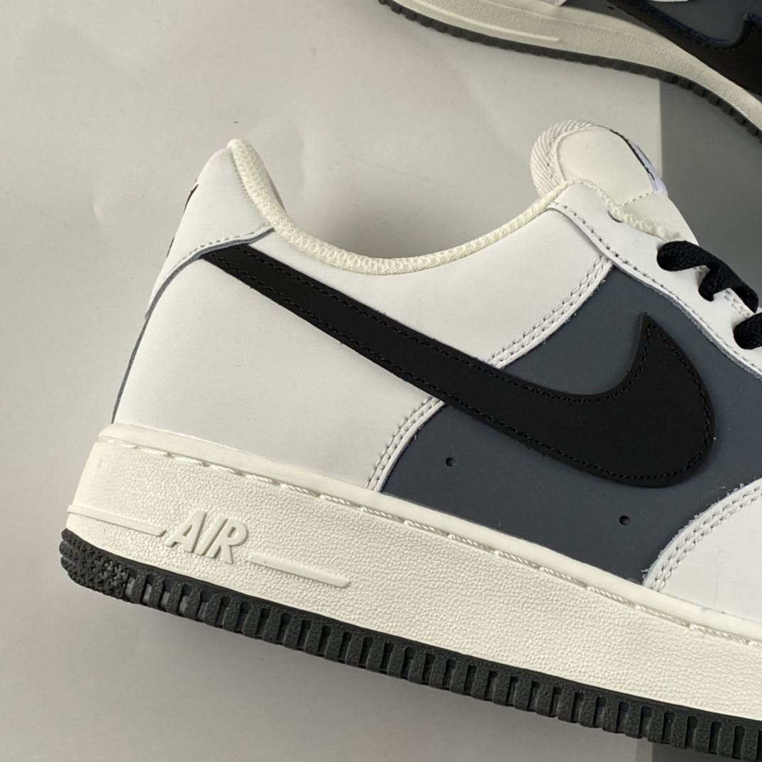 P220  NIKE Air Force 1 Low 空军一号低帮休闲板鞋 CL2026-113