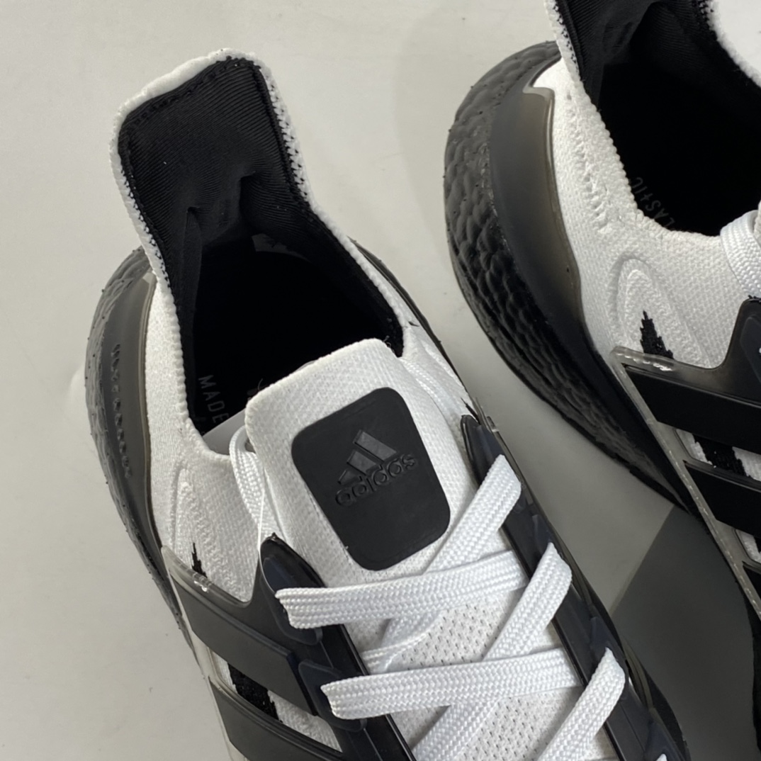 P200  AD UltraBoost 21 加厚爆米花袜套式针织鞋面休闲运动慢跑鞋 FY0306