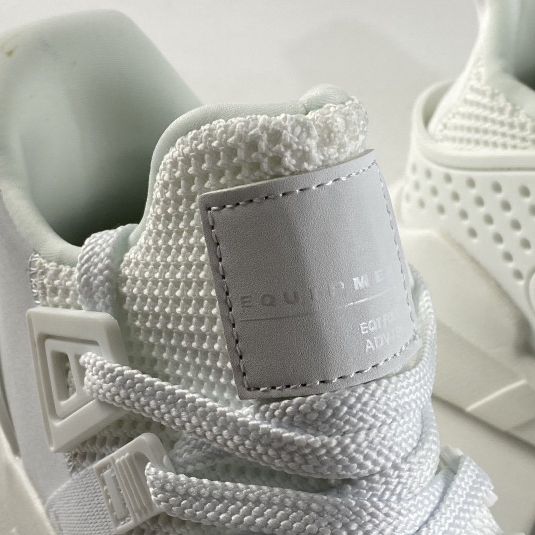 P180  Ad EQT Basketball ADV EQT 阿迪达斯缓震透气跑步鞋 DA9534