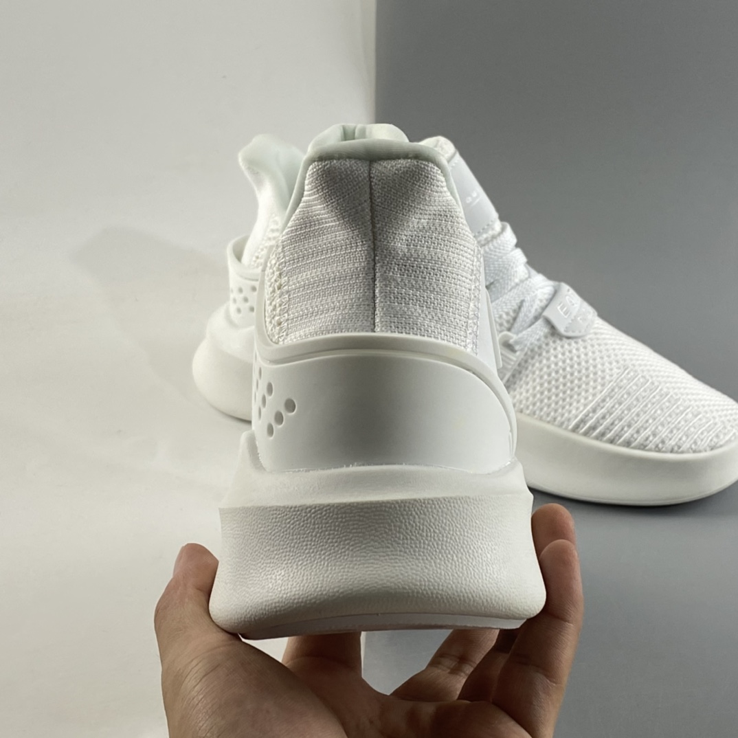 P180  Ad EQT Basketball ADV EQT 阿迪达斯缓震透气跑步鞋 DA9534