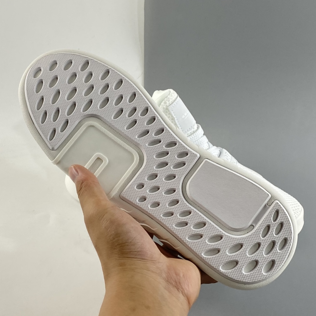 P180  Ad EQT Basketball ADV EQT 阿迪达斯缓震透气跑步鞋 DA9534