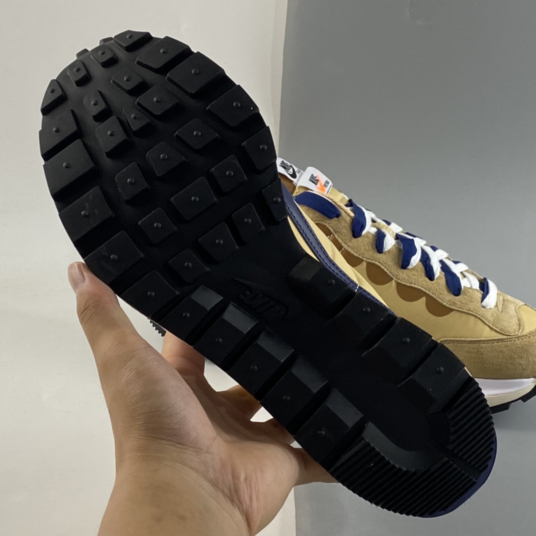 P280 日式解构美学联名Sacai x Nike Pegasus Vaporfly SP 大重叠双钩子慢跑鞋 DD1875-200