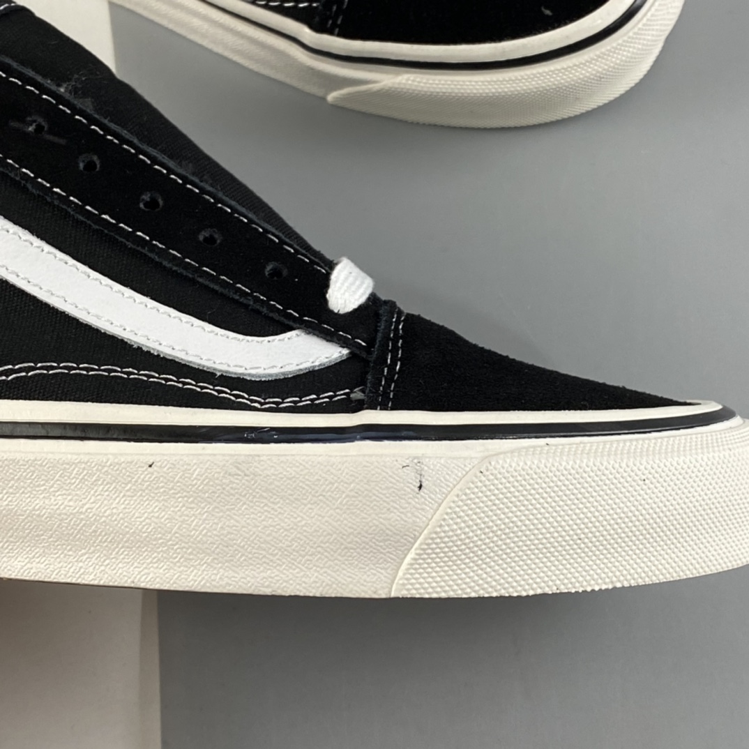 P140  VANS Old Skool 安纳海姆亮油版休闲滑板鞋 VN0A38G2PXC