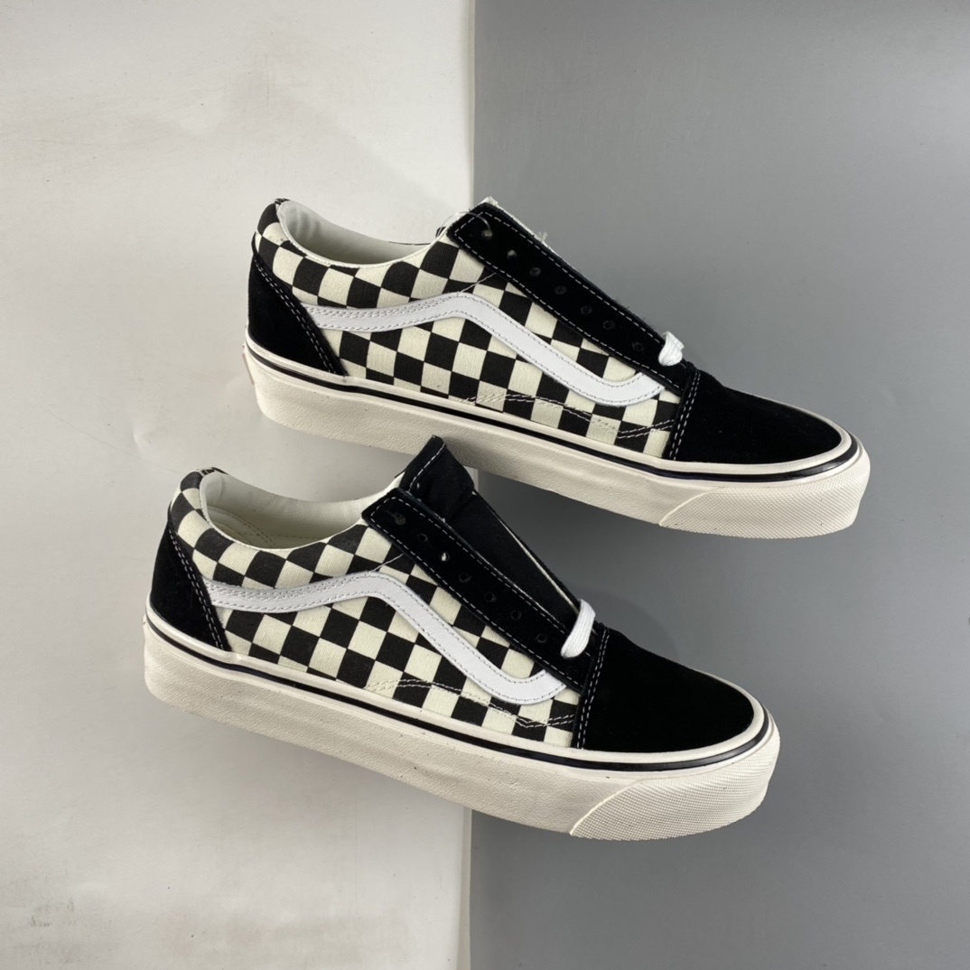 P140  VANS Old Skool 安纳海姆亮油版休闲滑板鞋  棋盘格 VN0A38G2OAK