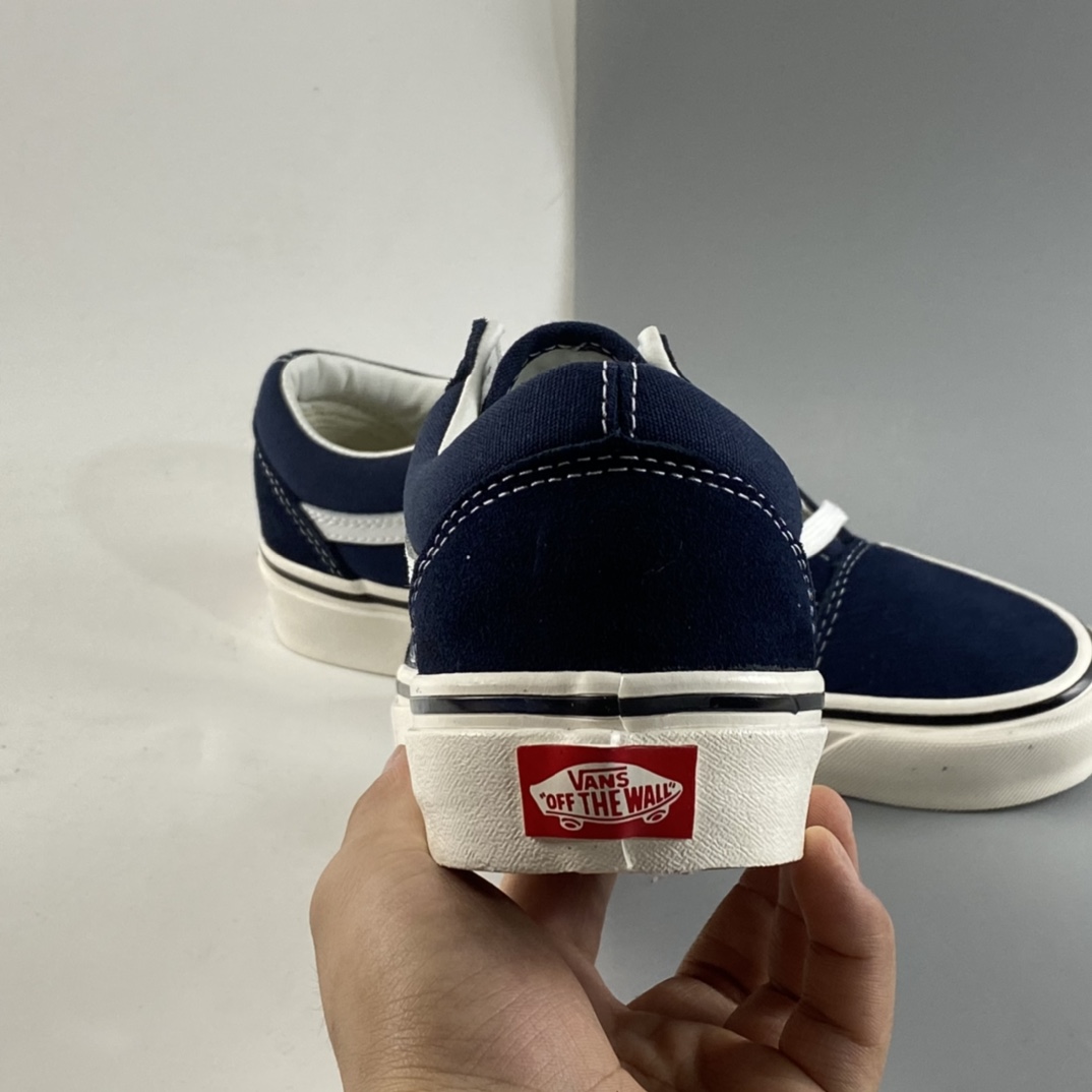 P140  VANS Old Skool 安纳海姆亮油版休闲滑板鞋 夜蓝色 VN0A38G2PXC