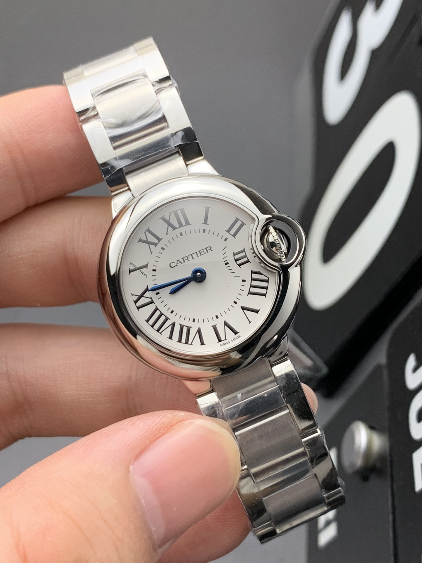 Cartier V6 28小气球