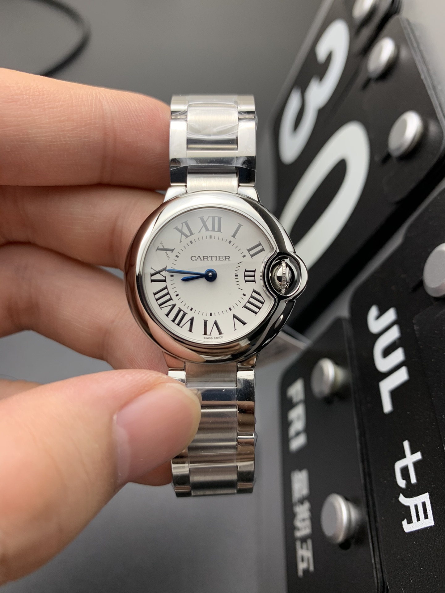 Cartier V6 28小气球