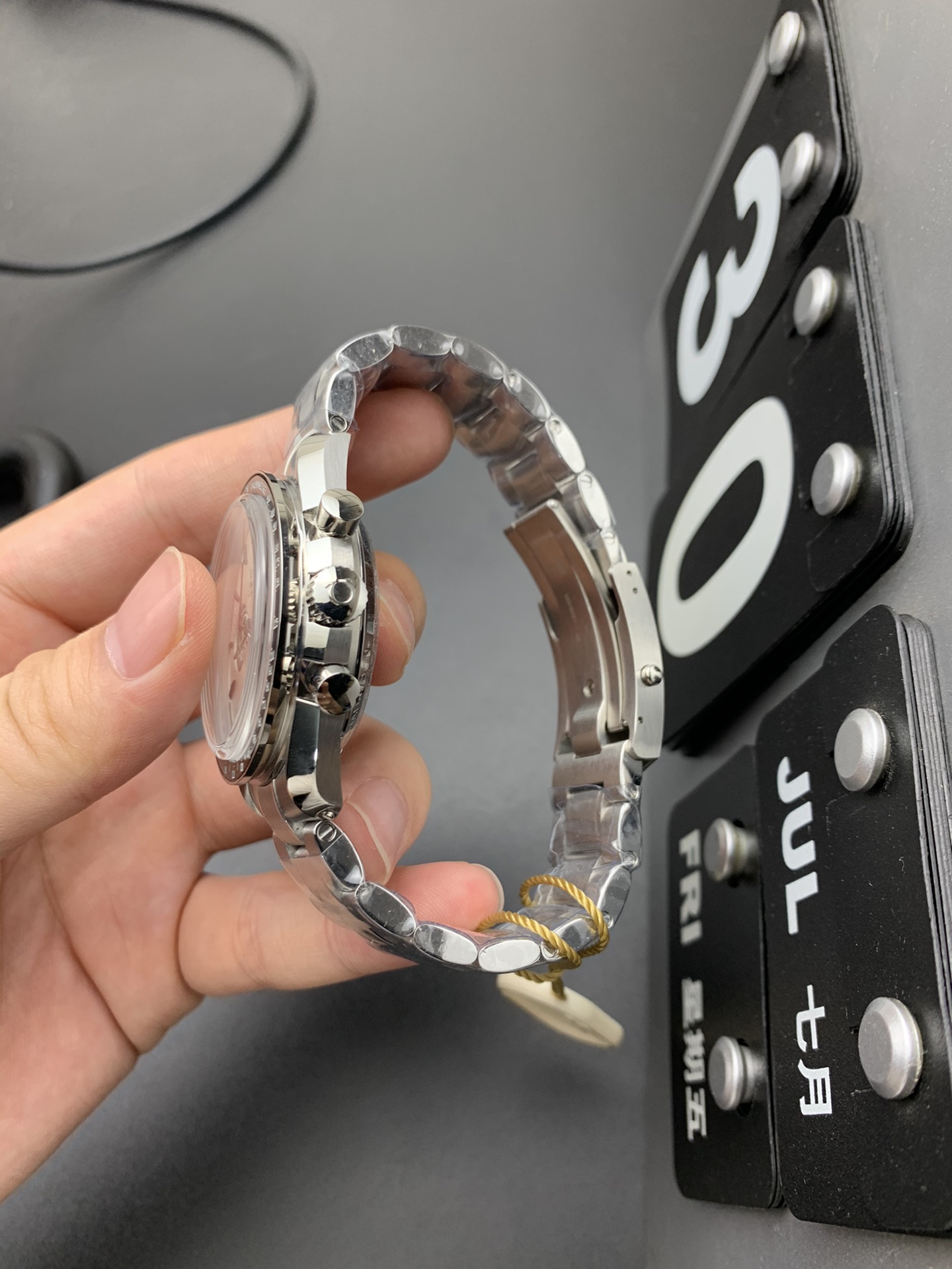 Omega OM 超霸史努比