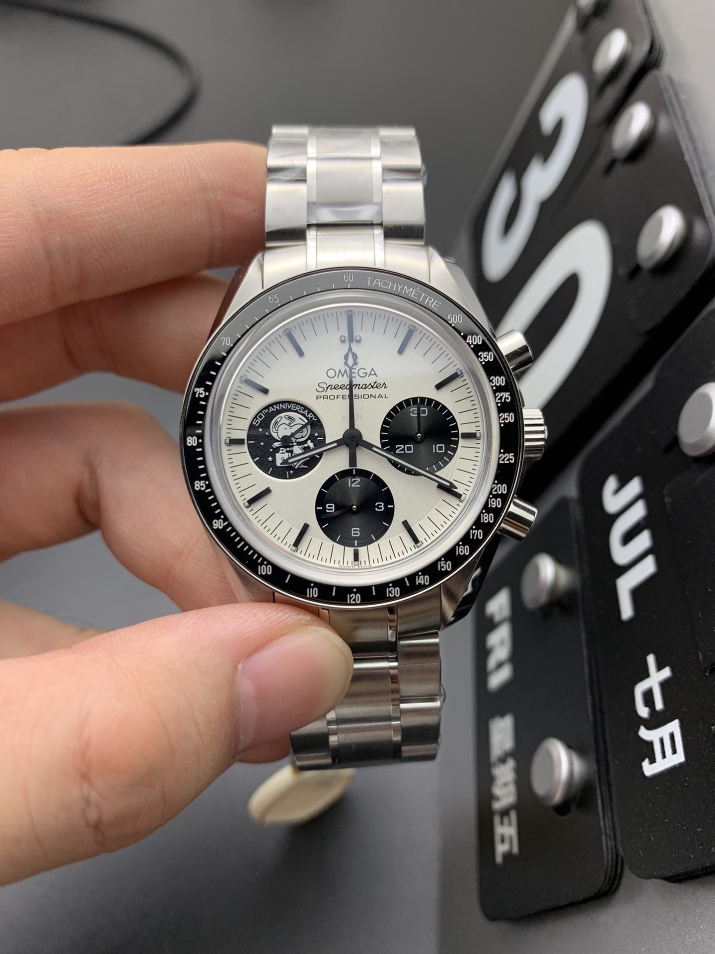 Omega OM 超霸史努比