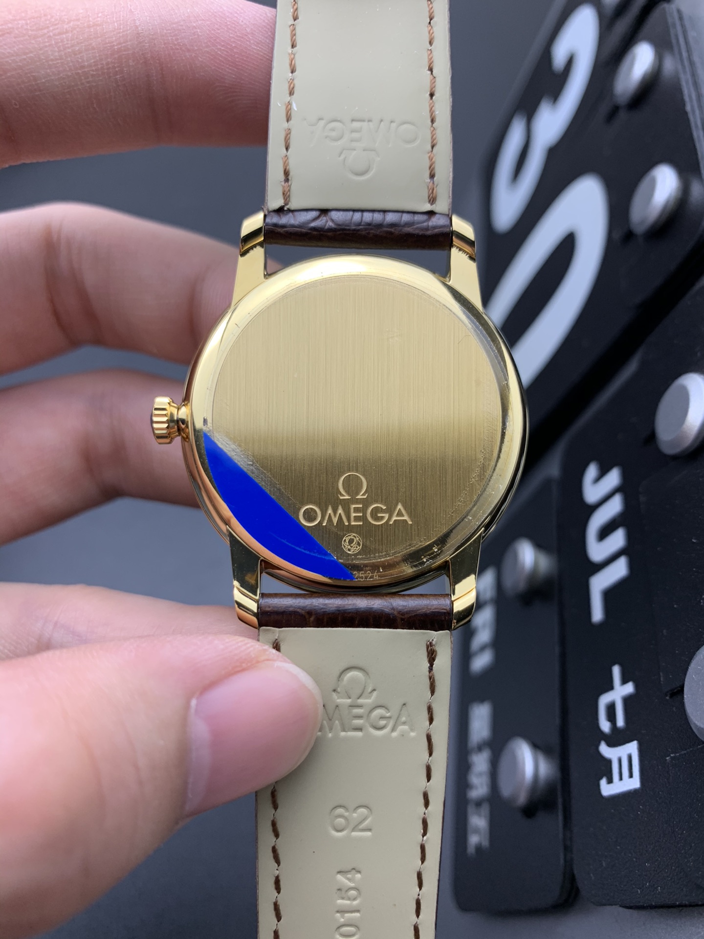 Omega MKS 金蝶飞