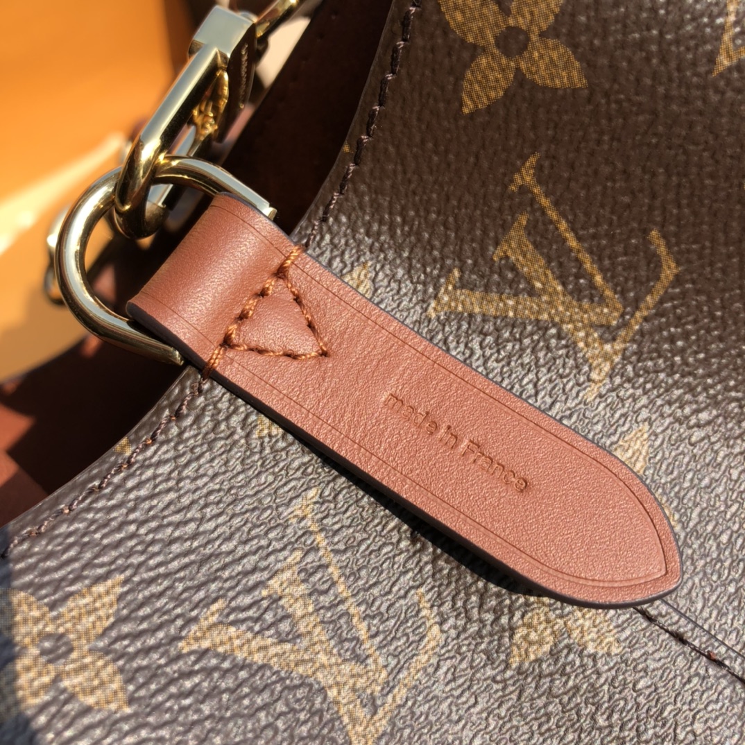 🌼 m44887焦糖色❗️尺寸：26×26×17.5cmLV海外渠道订单货！Gaston-Louis V