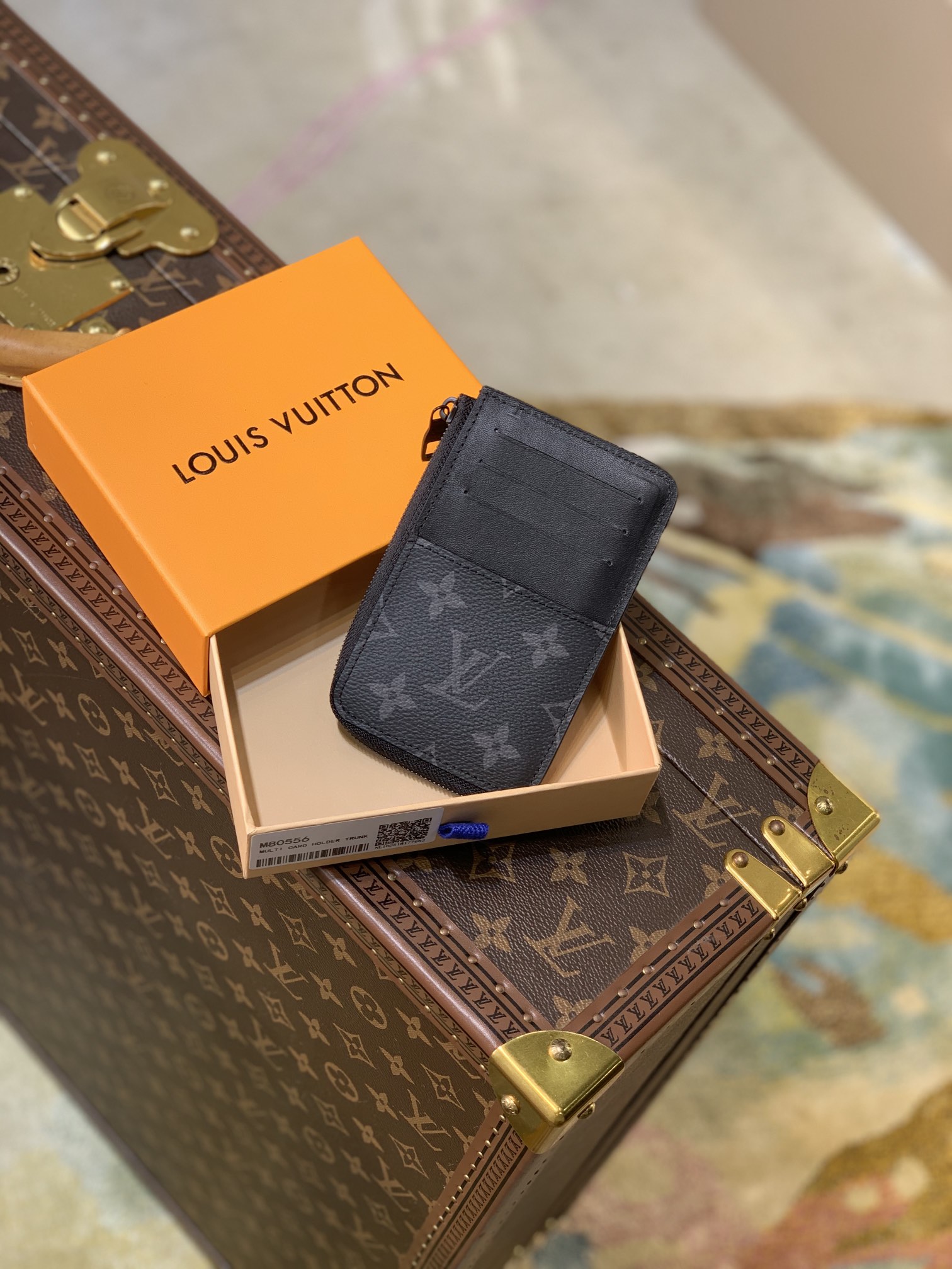 Louis Vuitton Multi card holder trunk (M80556)