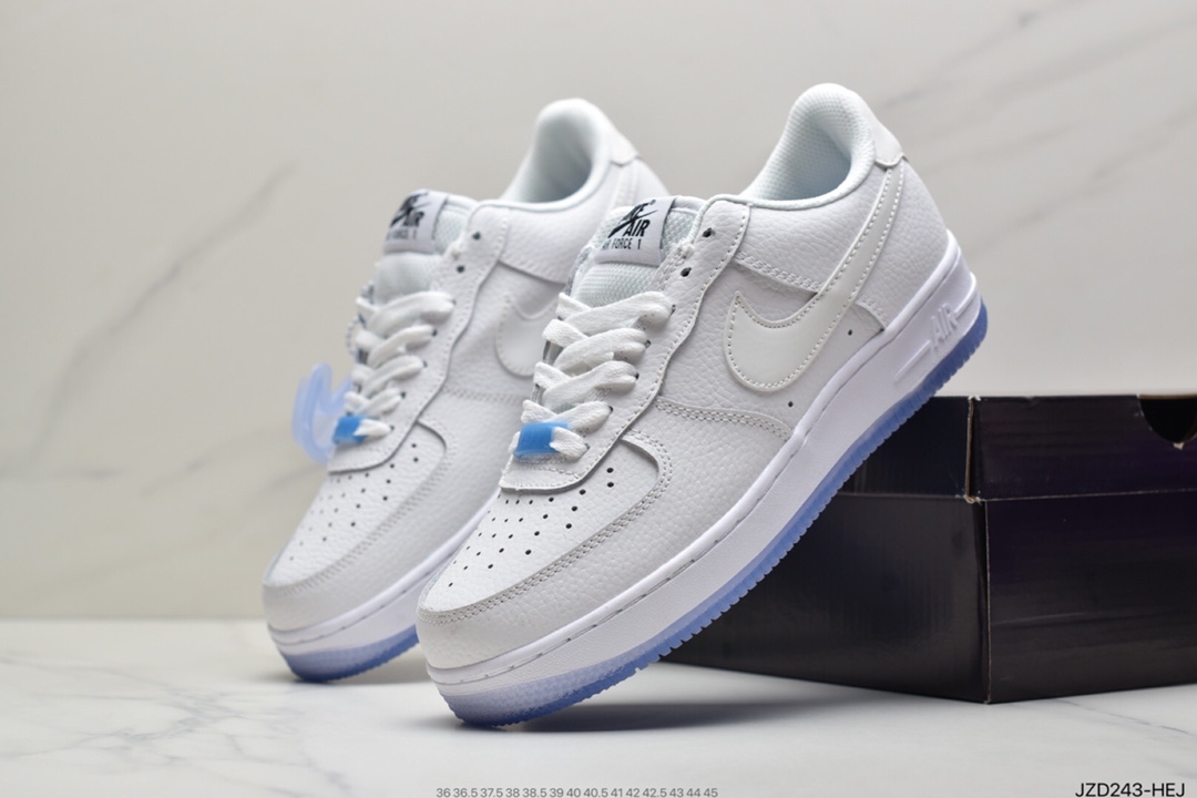 140 Nike Wmns Air Force 1 ’07 Low”UV White/University Blue Pack”空军一号经典低帮百搭休闲运动板鞋DA8301-100