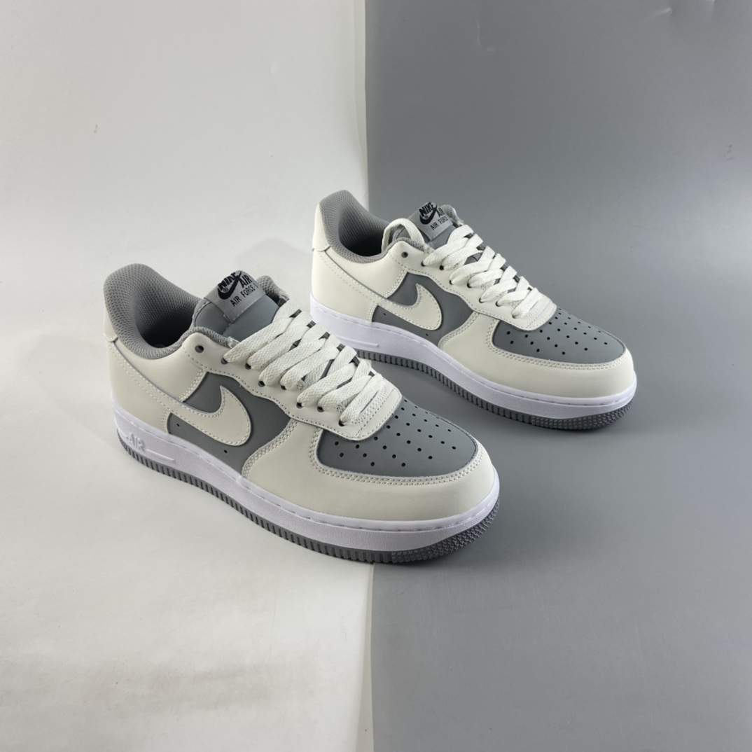 P220  NIKE Air Force 1 Low 空军一号低帮休闲板鞋 BV6088-301
