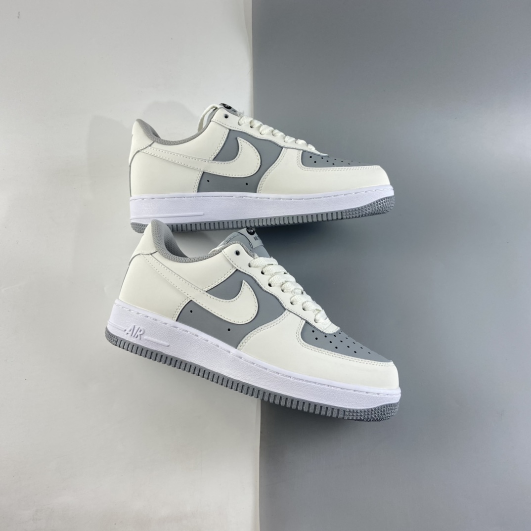 P220  NIKE Air Force 1 Low 空军一号低帮休闲板鞋 BV6088-301