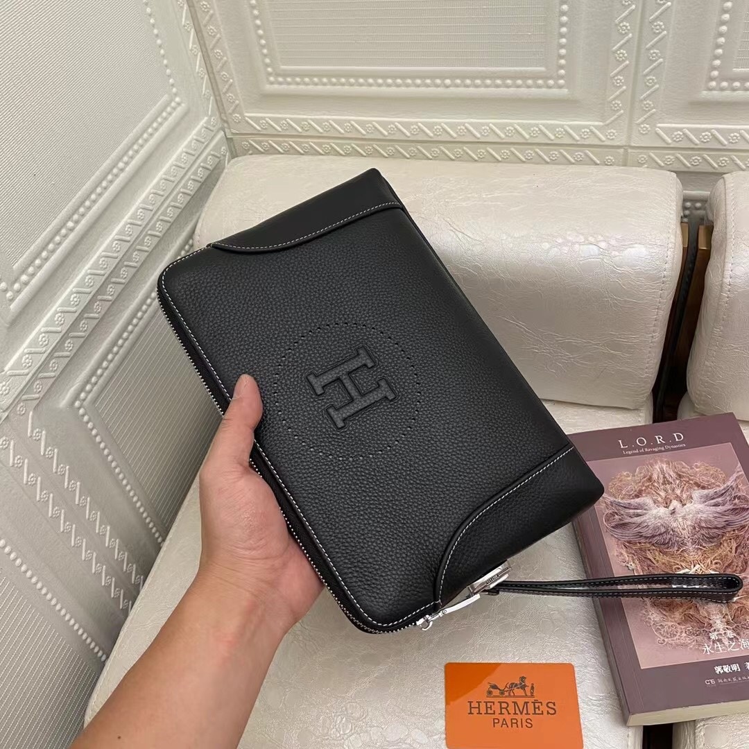 密码锁原单(型号:33111-1)👏经典新款上市👋👋头层进口皮制作,高档专用内里,2021欧美大师设计