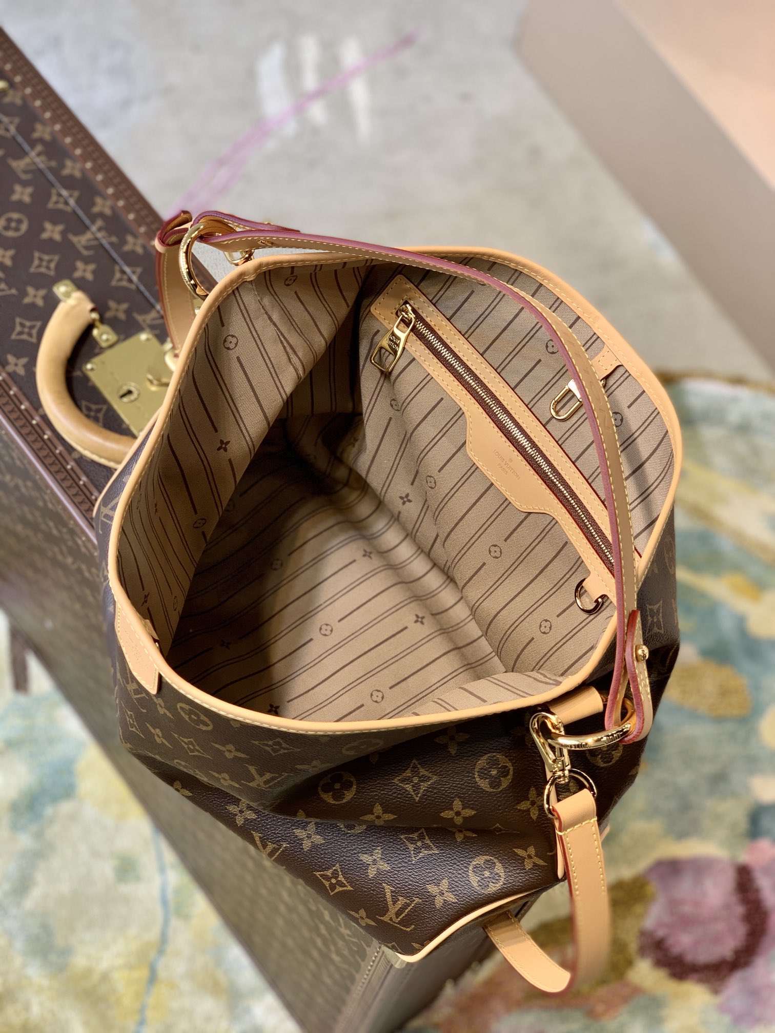 Louis Vuitton LV Delightful中古购物包 M40352