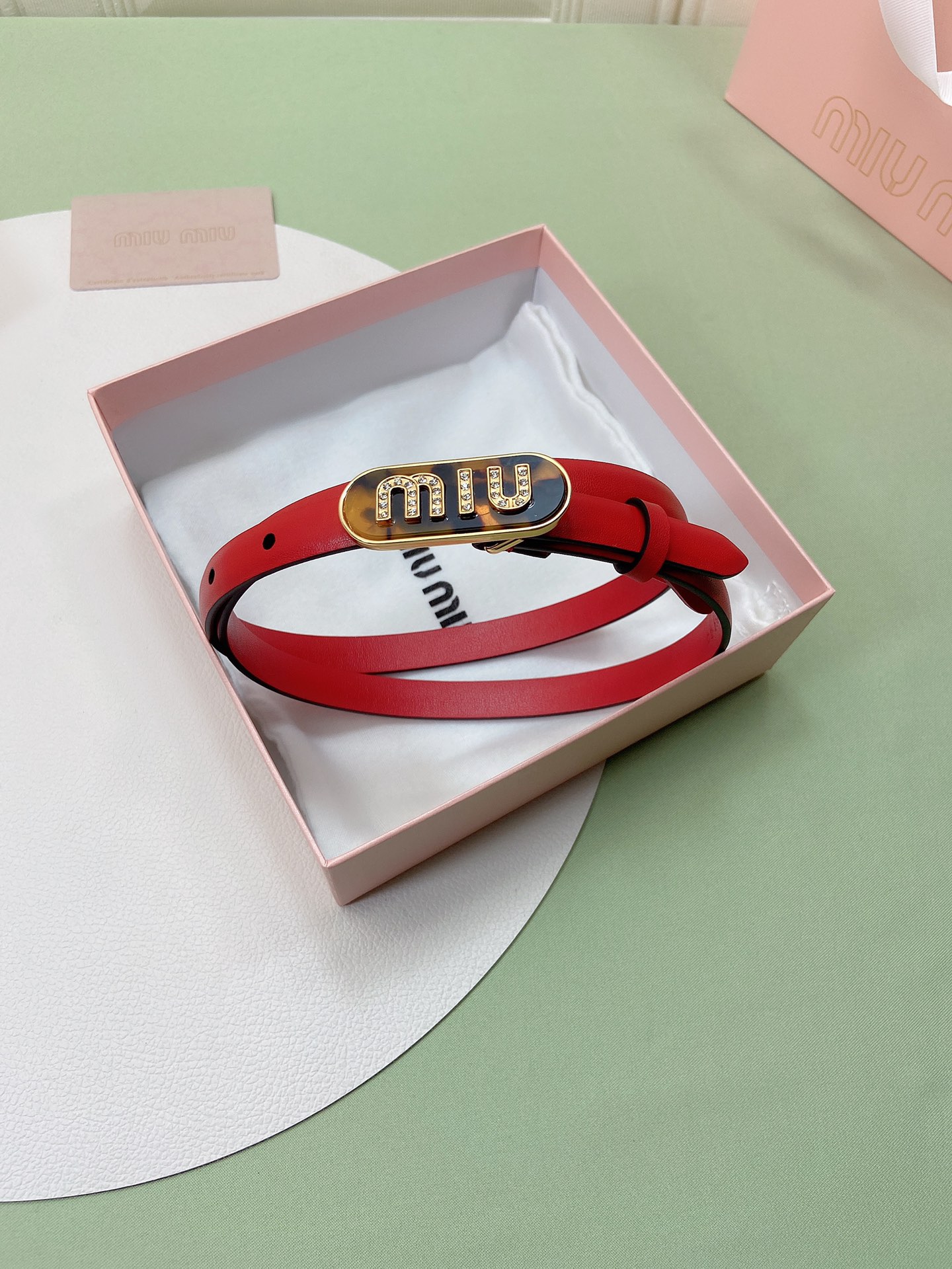 miumiu新款同步1.5cm宽度皮