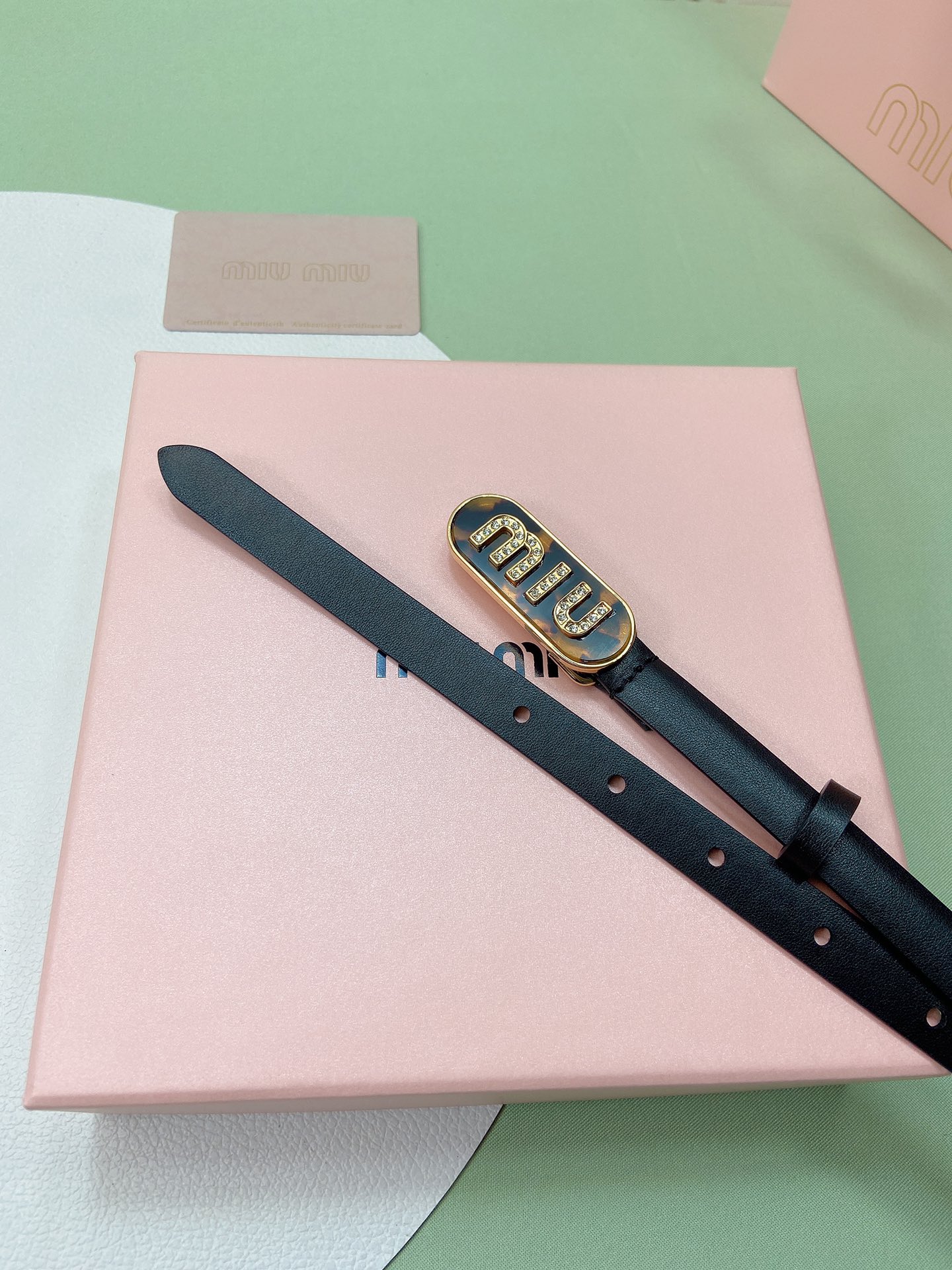miumiu新款同步1.5cm宽度皮