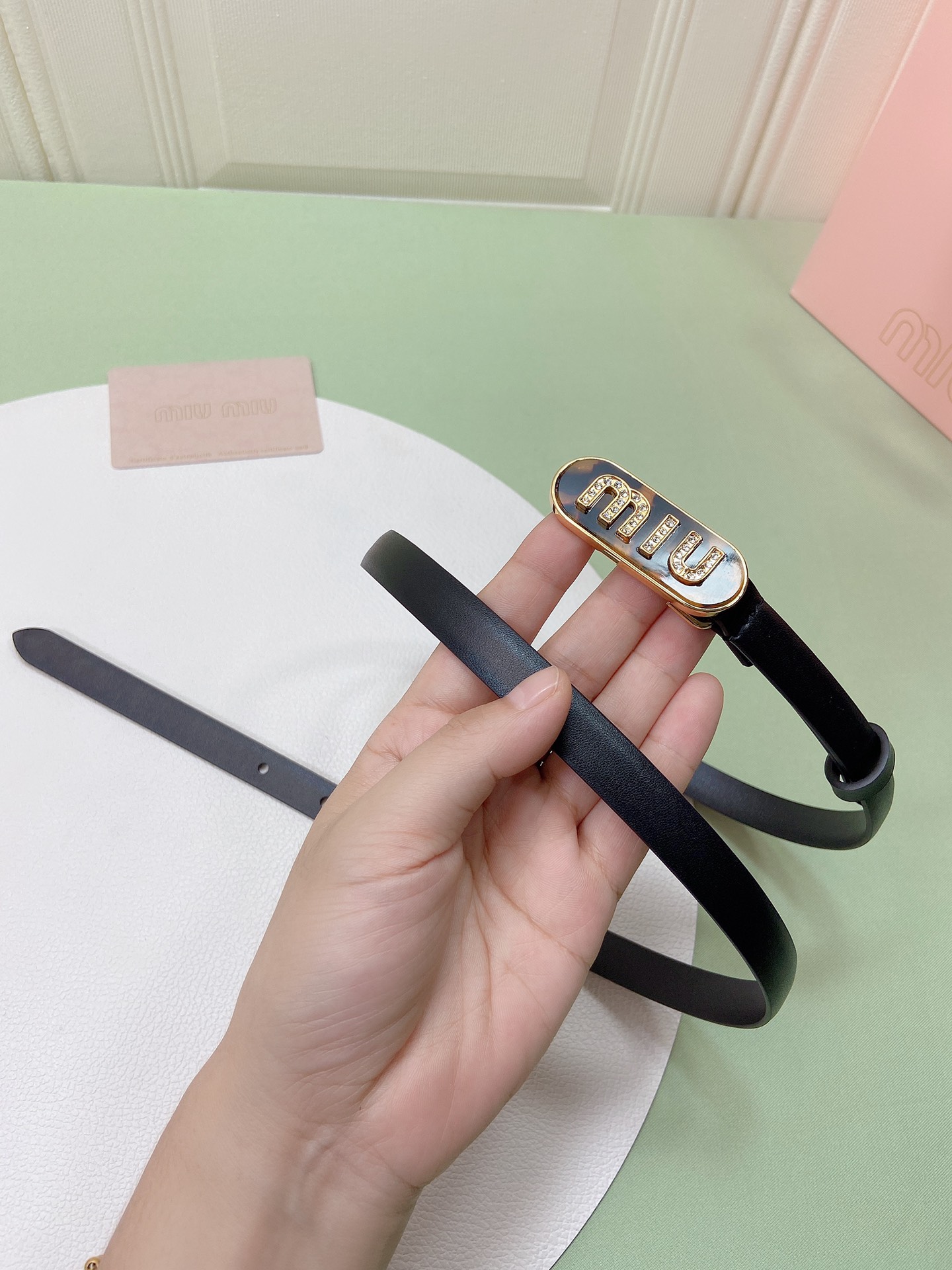 miumiu新款同步1.5cm宽度皮