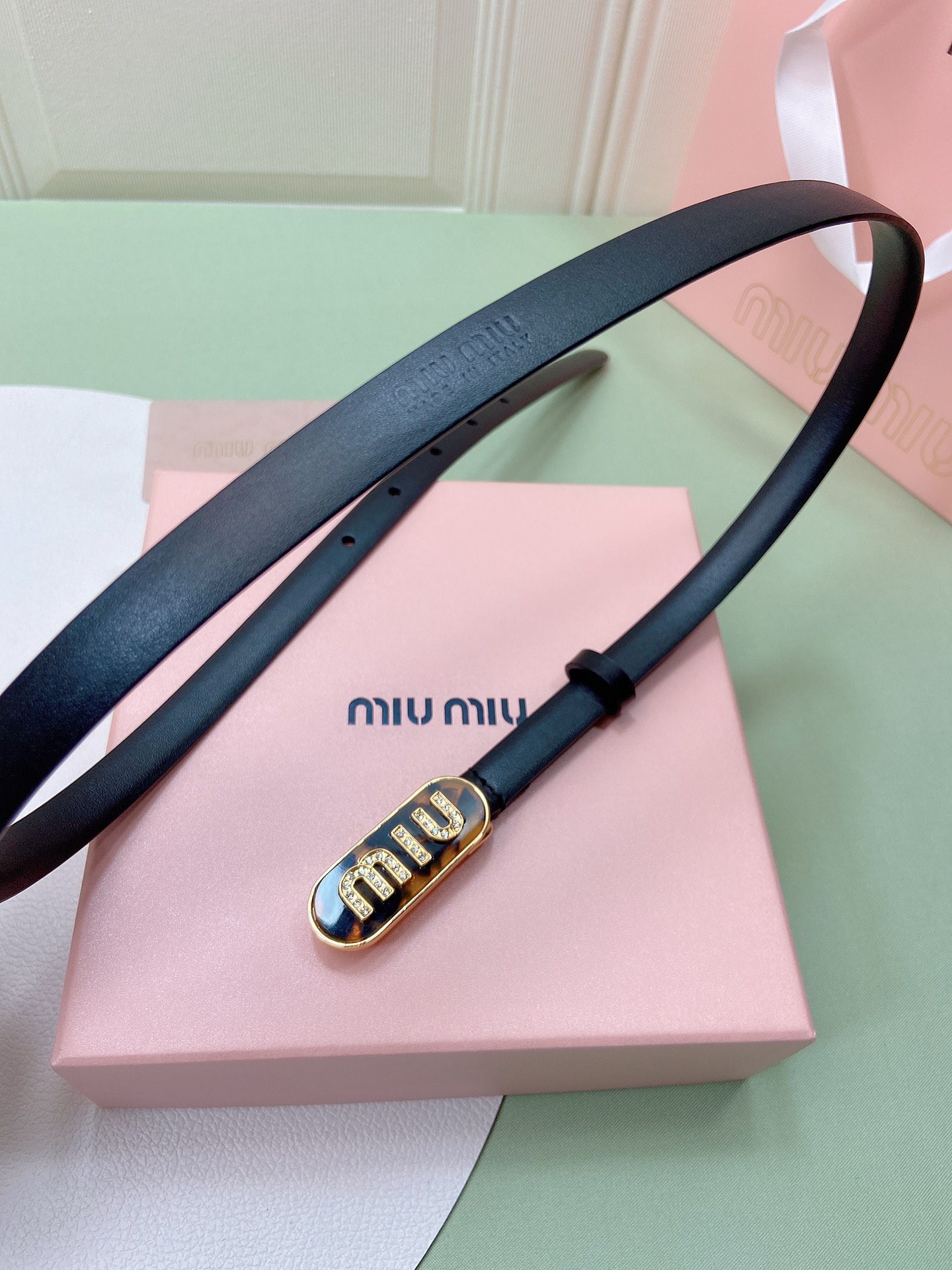 miumiu新款同步1.5cm宽度皮