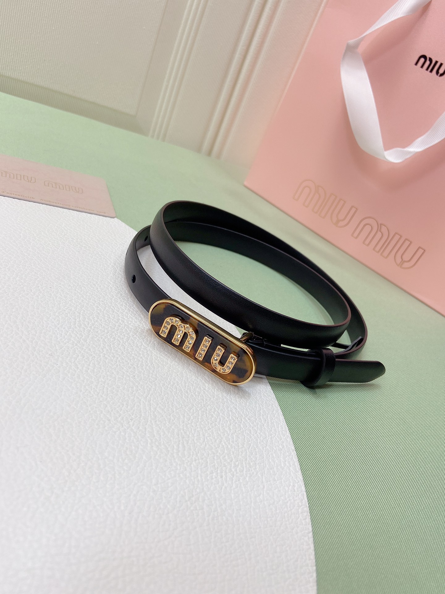 miumiu新款同步1.5cm宽度皮