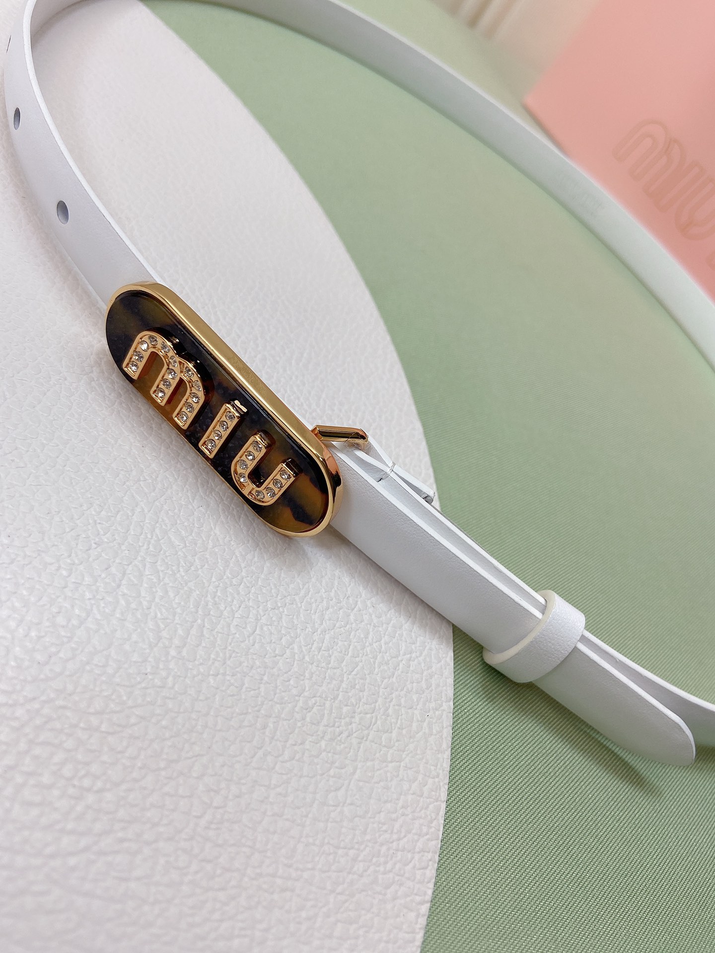 miumiu新款同步1.5cm宽度皮