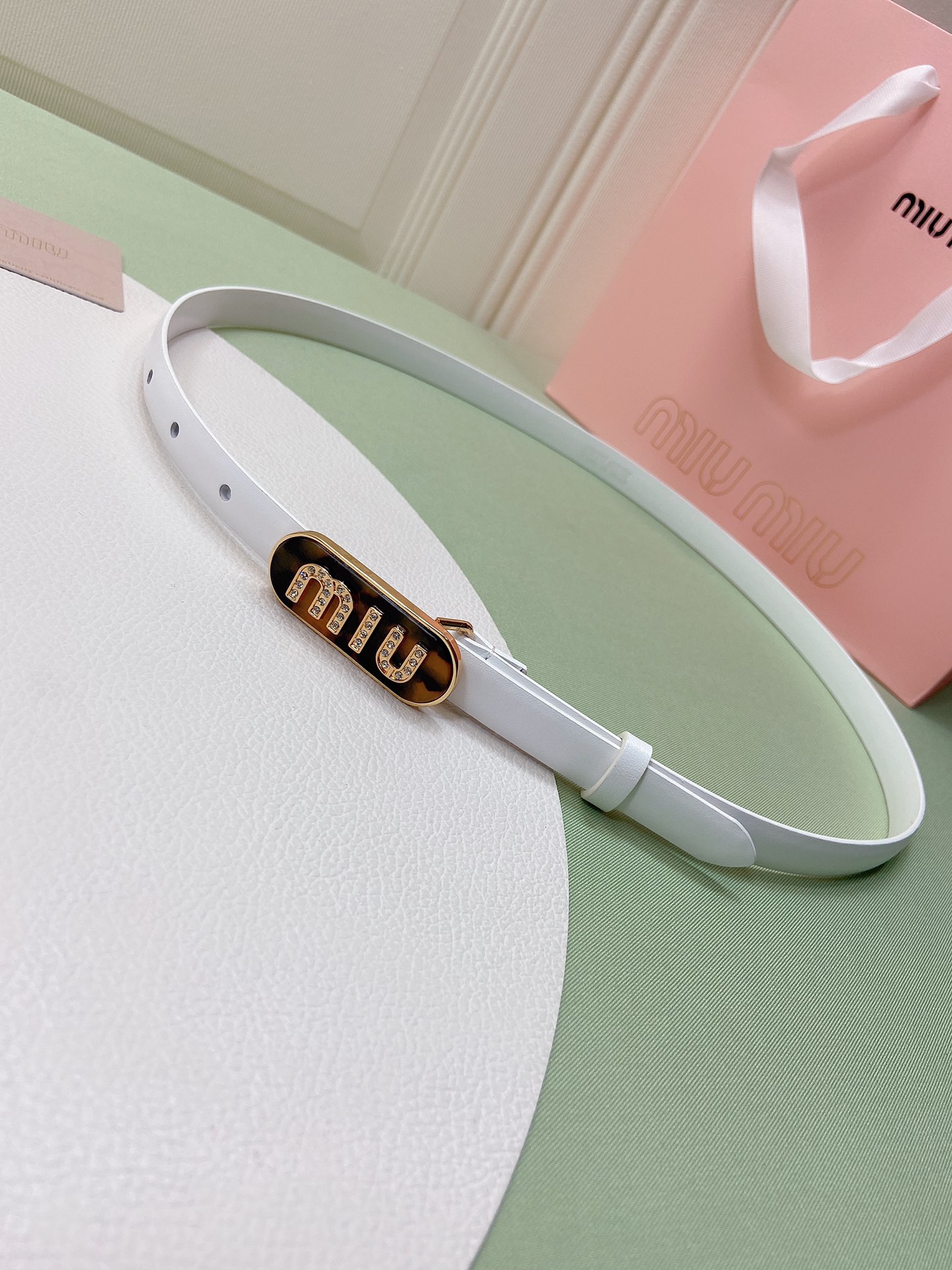 miumiu新款同步1.5cm宽度皮