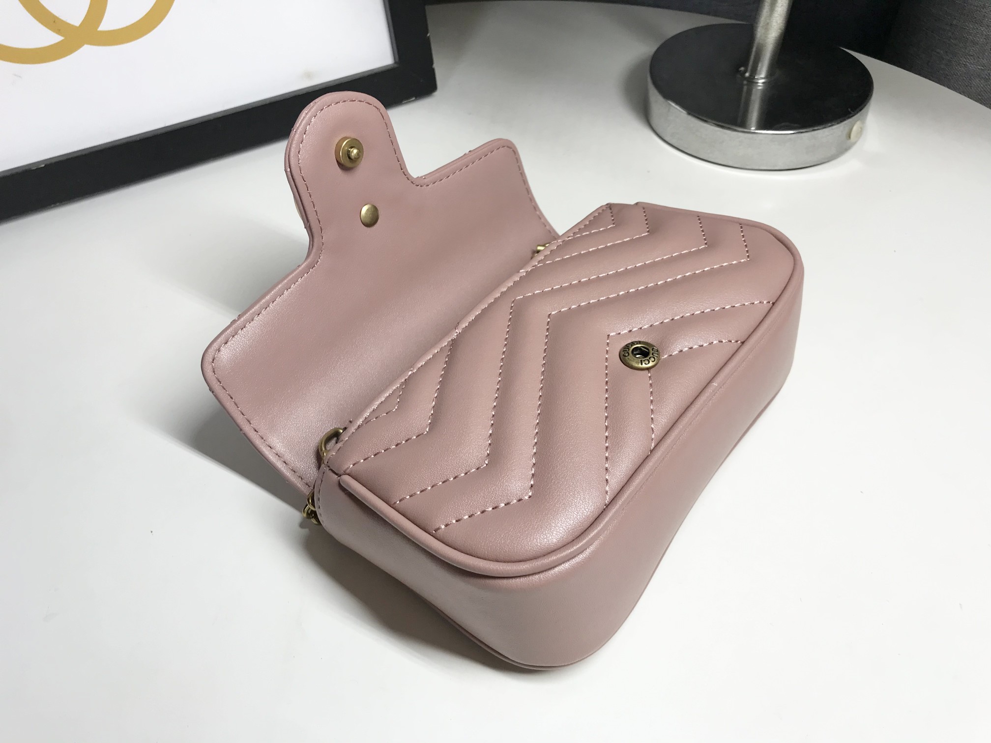 G家ミニチェーンバッグ - 柔らかい構造と真皮の高品質