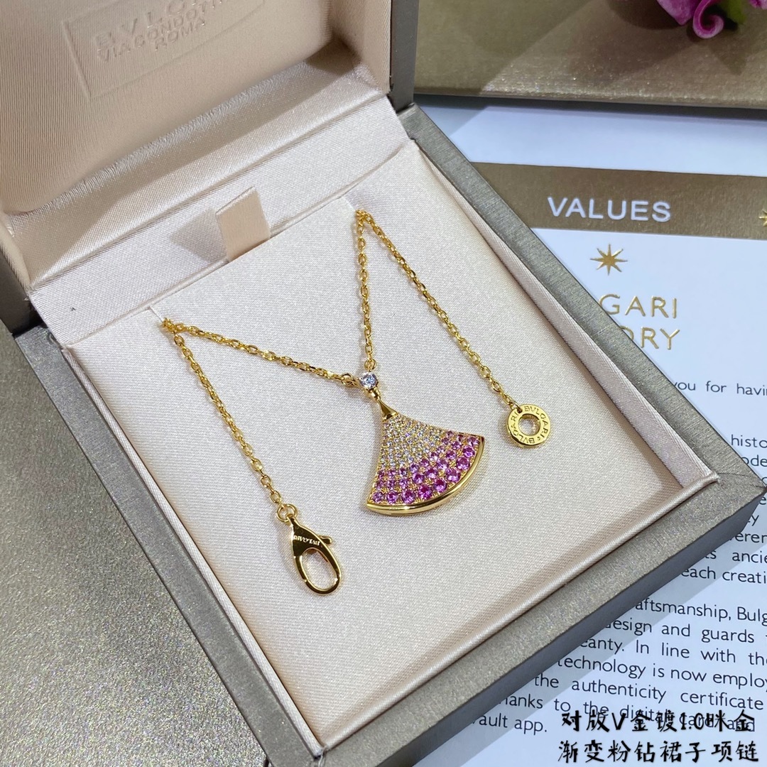 V金镀咪金对版尺寸宝格丽小号渐变粉钻