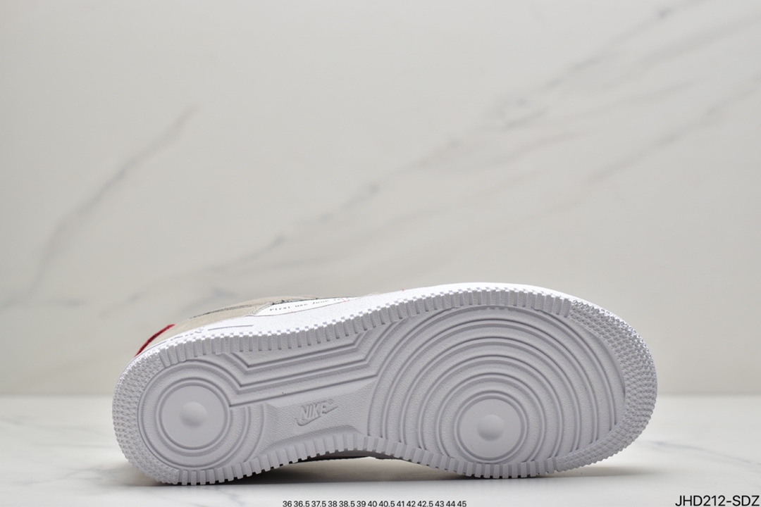 190 耐克NIKE  Air Force 1  Low 空军一号低帮百搭休闲运动板鞋 DB3597-100