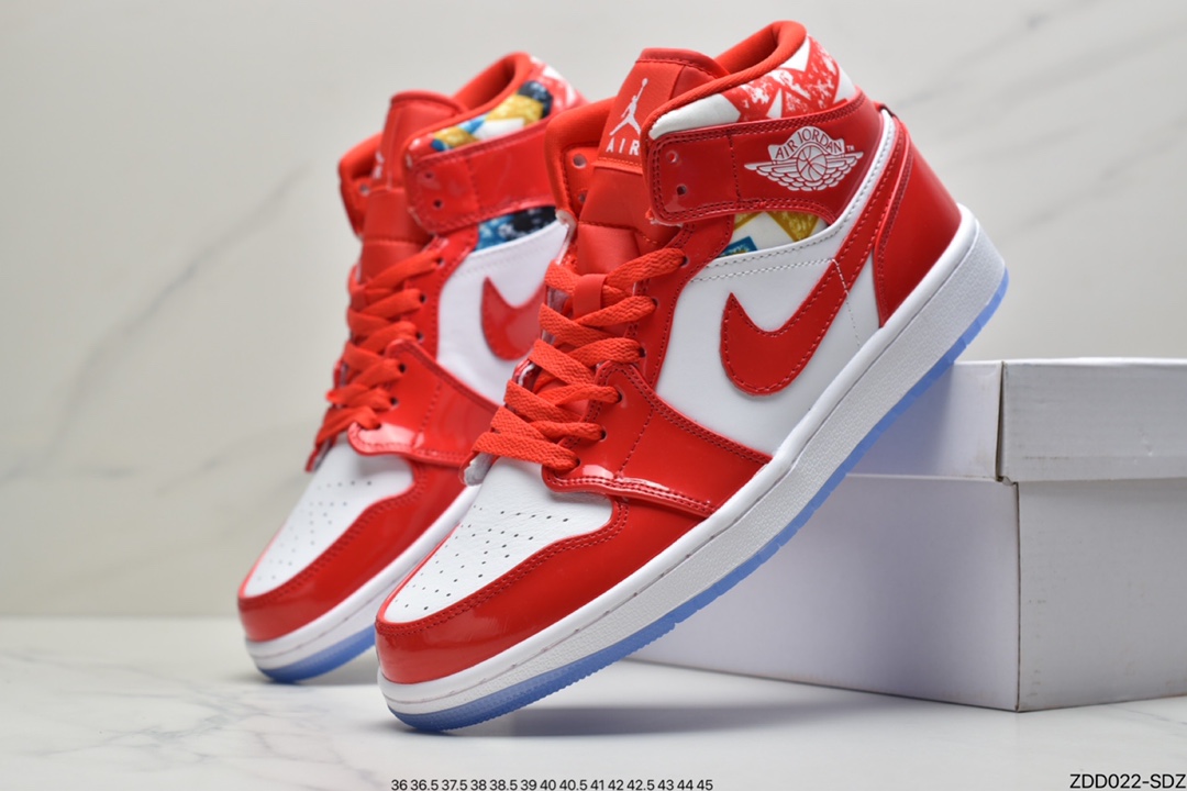 230 Jordan品牌推出全新Air Jordan 1 Mid，采用红色漆皮和几何图案DC7294-600