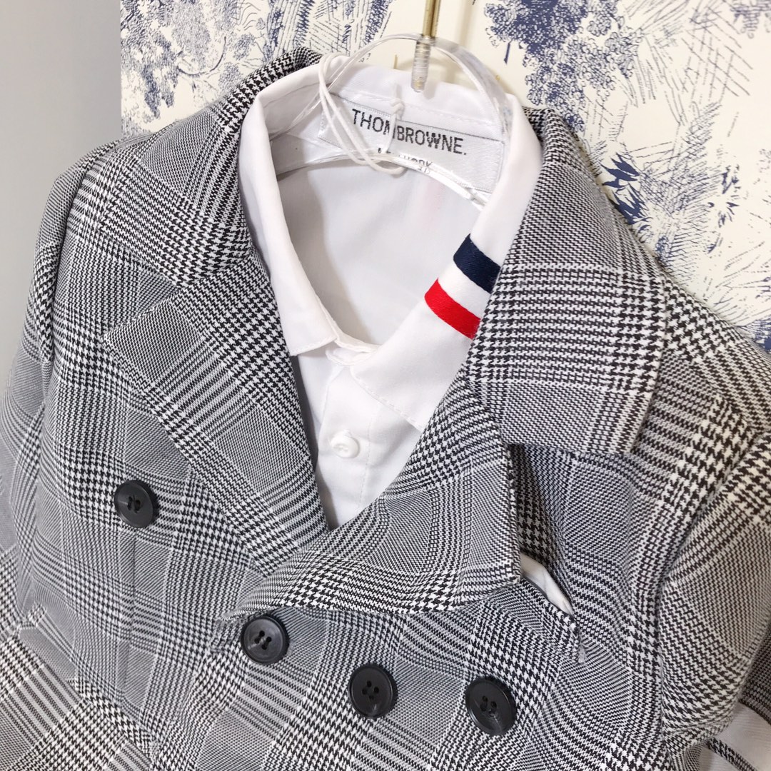 High-Quality Children’s Wear: 4 Sets of Suits and Vests in Various Sizes - 图片 4