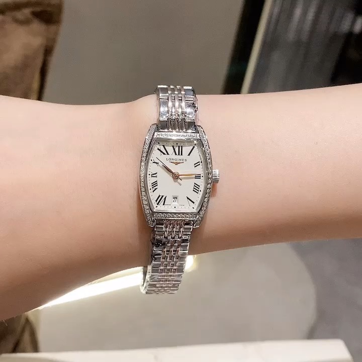 [LONGINES Watches]Slim and colorful shape, finely polished and curved