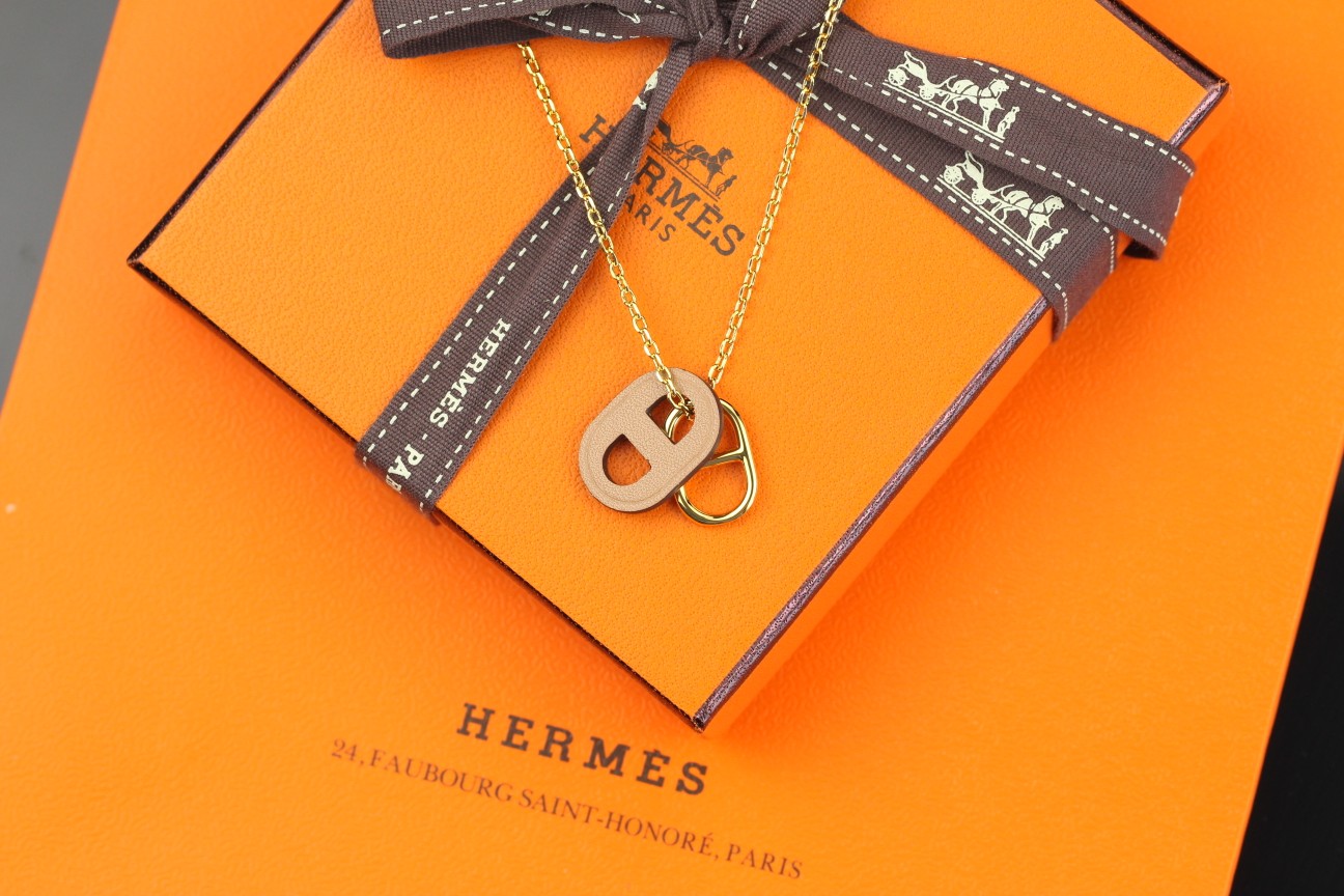 Hermes Jewelry Necklaces & Pendants Fashion