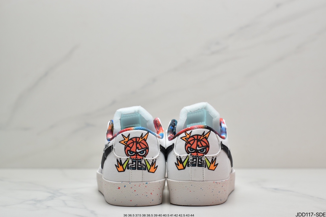 120 耐克开拓者 NIKE BLAZER LOW LE卡通动漫字母泼墨涂鸦/手绘勾 低帮 板鞋DJ4279-101